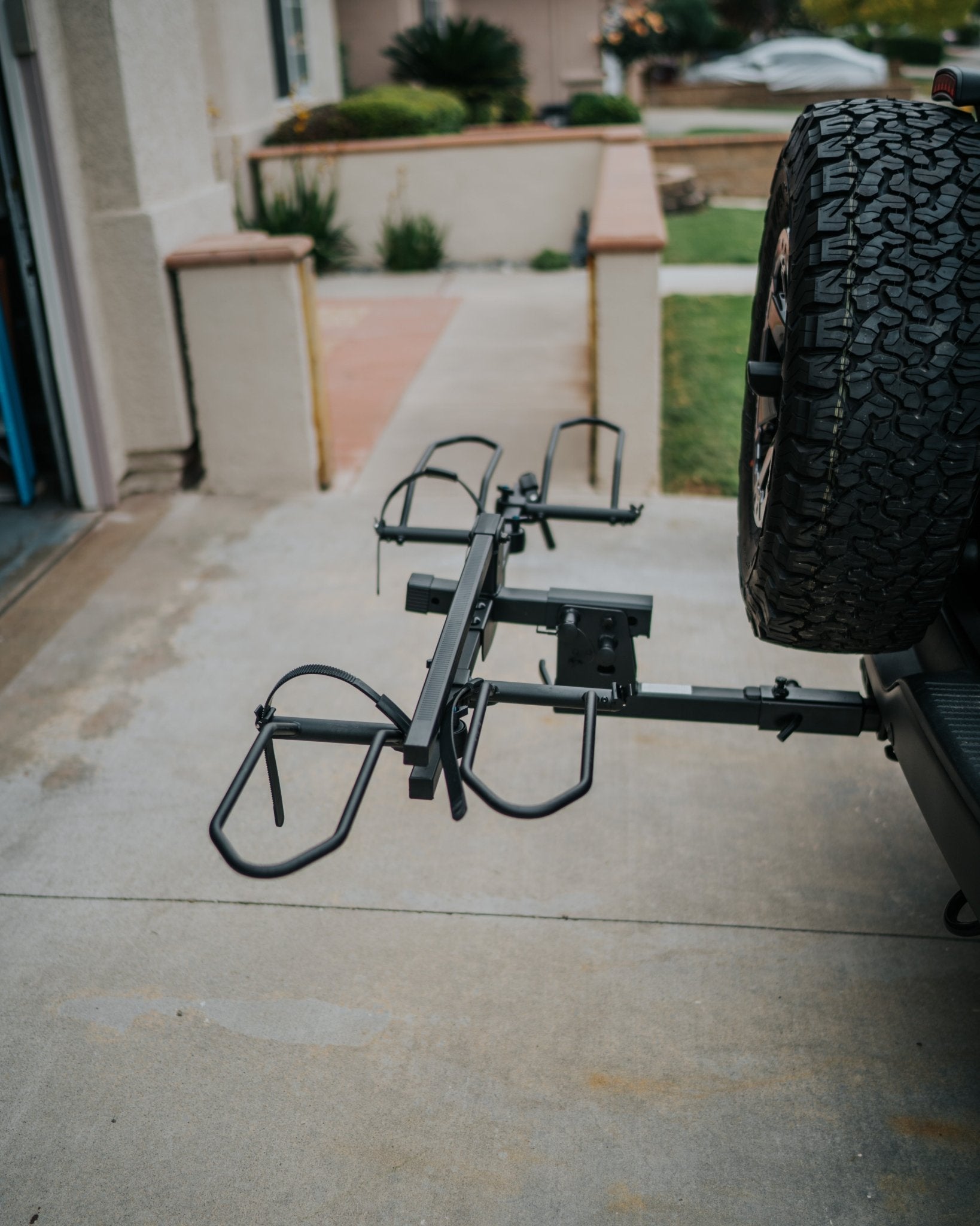 Hitch Extender - 7" Hollywood Racks Accessories